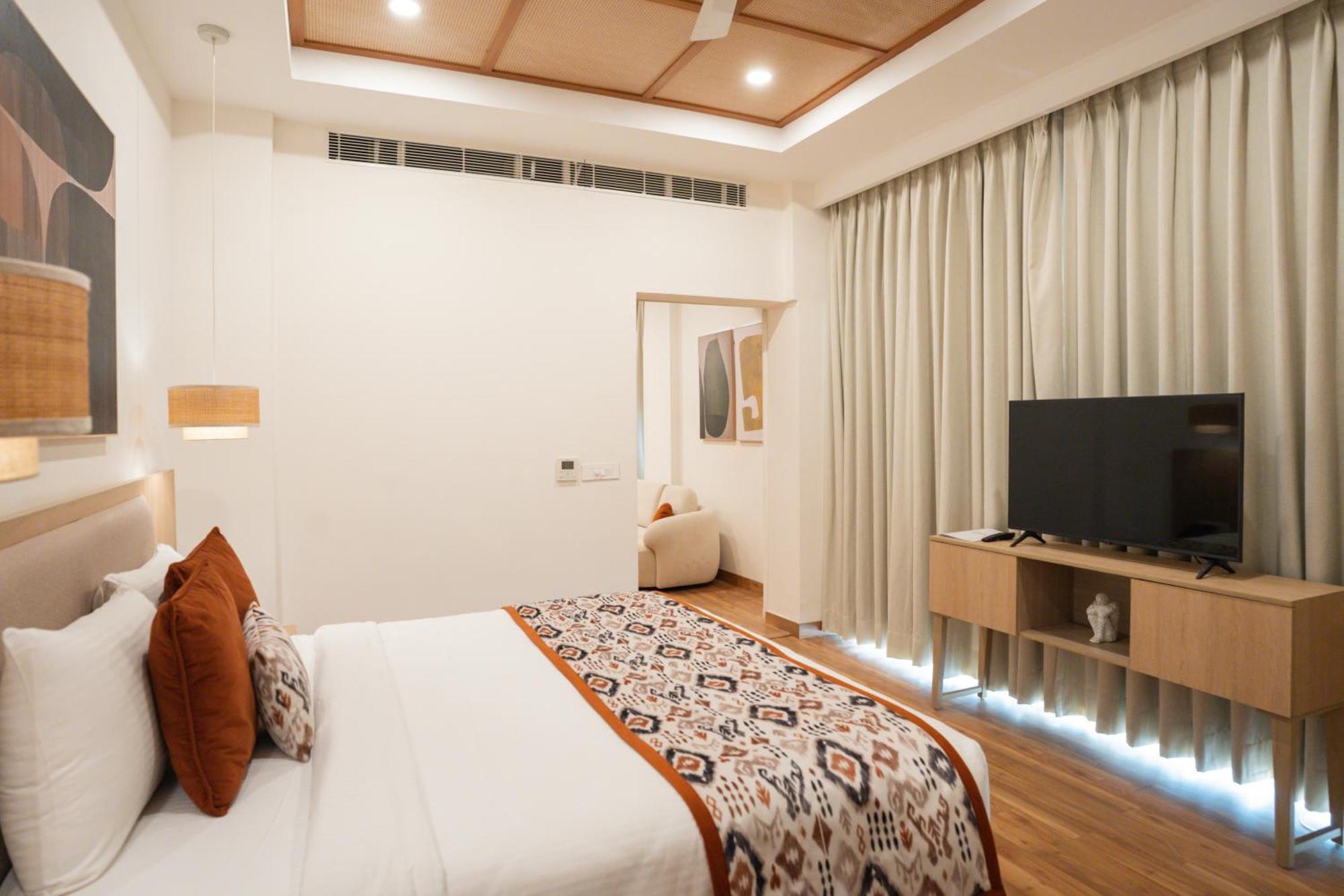 Ar Suites Klj Square Γκουργκάον Εξωτερικό φωτογραφία