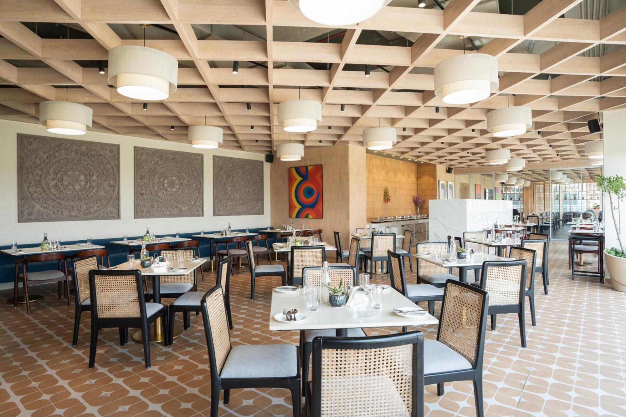 Ar Suites Klj Square Γκουργκάον Εξωτερικό φωτογραφία