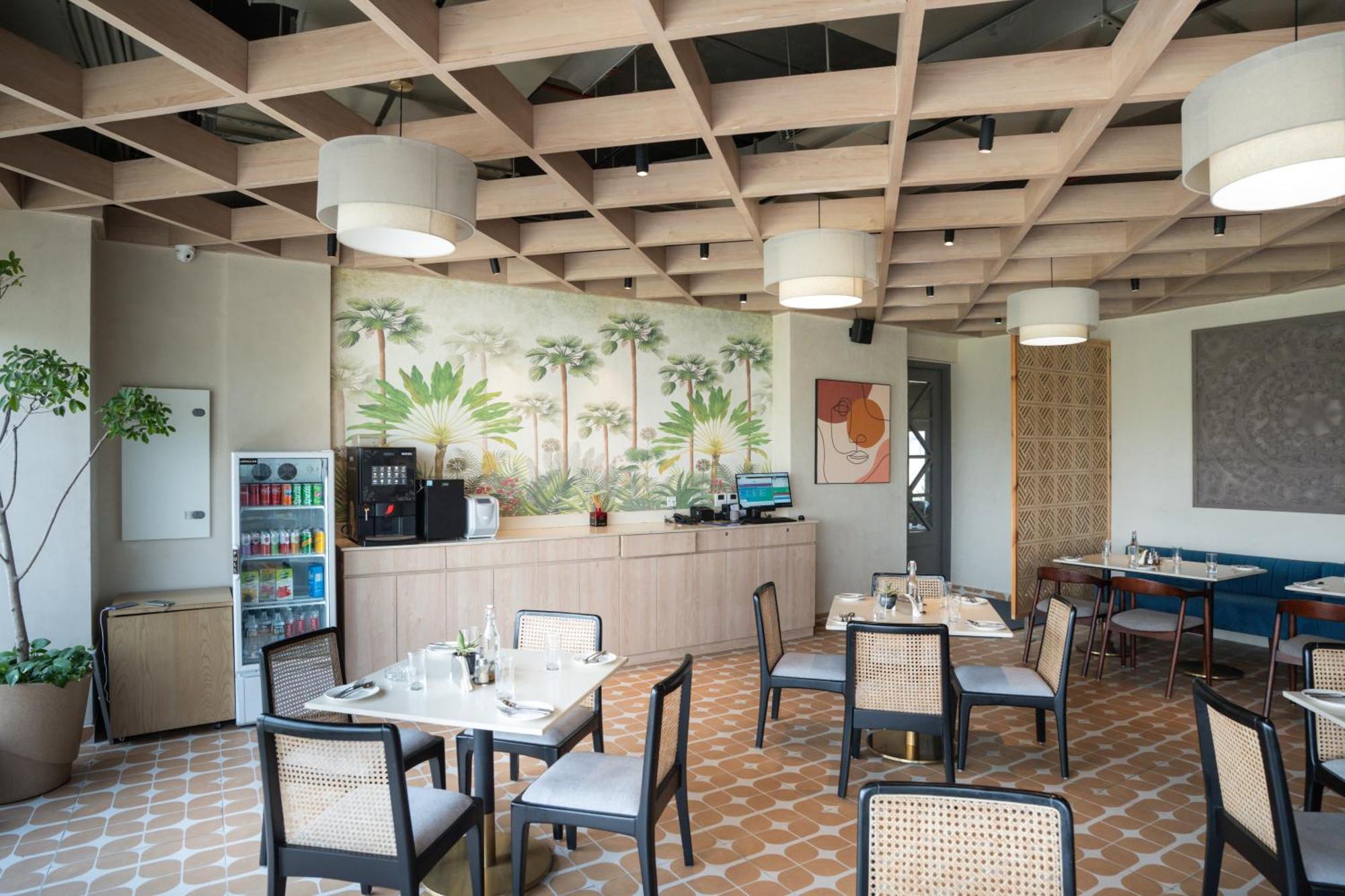 Ar Suites Klj Square Γκουργκάον Εξωτερικό φωτογραφία